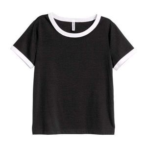 H&M black and white cropped tee